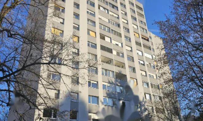 Недвижимость Квартира, 3 комнаты, Моще: 1