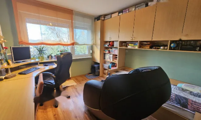 Недвижимость Квартира, 3 комнаты, Моще: 10