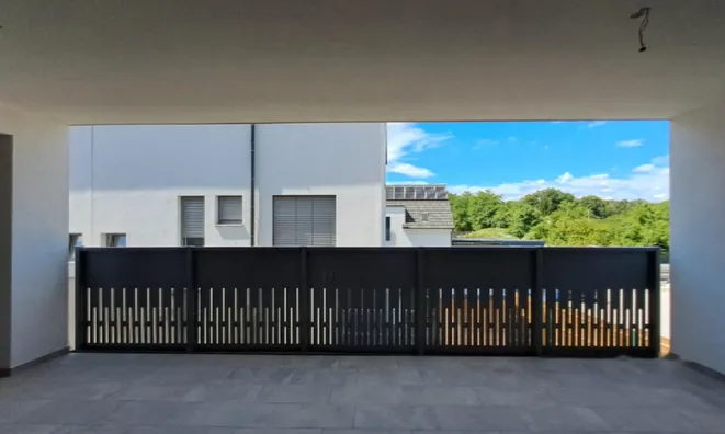 Недвижимость Квартира, 4 комнаты, Йежица: 4