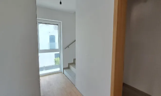 Недвижимость Квартира, 4 комнаты, Йежица: 7