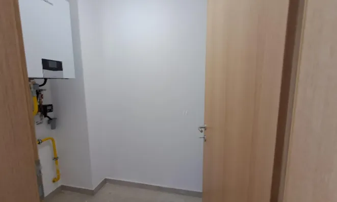 Недвижимость Квартира, 4 комнаты, Йежица: 8