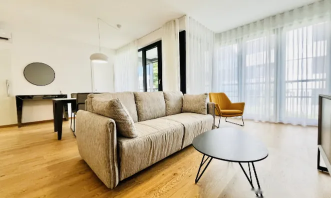 Недвижимость Квартира 3-комнатная, центр: 14