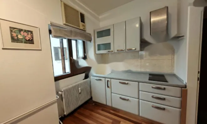 Недвижимость Квартира 1-комнатная Центр: 6