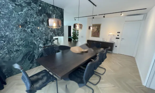 Недвижимость Пятикомнатная квартира Центр: 6