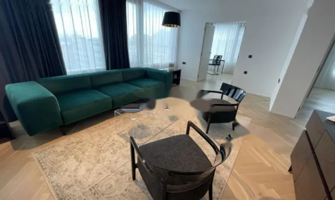 Недвижимость Пятикомнатная квартира Центр: 8