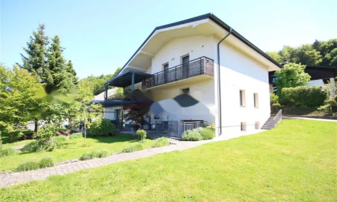 Недвижимость Дом, Нижние Гамельне: 2