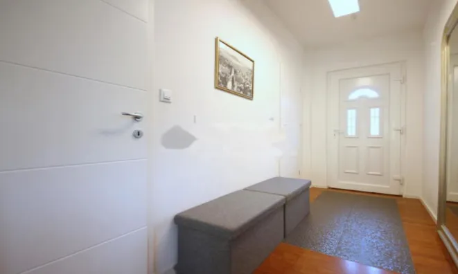 Недвижимость Дом-близнец Чрнуче: 4