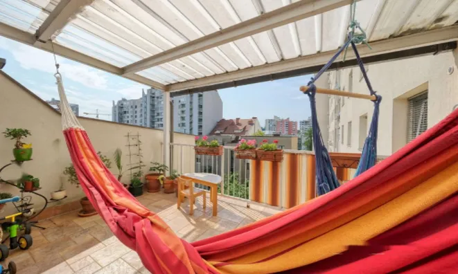 Недвижимость Четырехкомнатная квартира в центре: 5