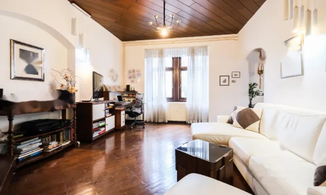 Недвижимость Четырехкомнатная Квартира Центр: 4