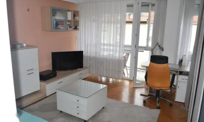 Недвижимость Квартира 2,5 комнаты в Бежиграде: 4