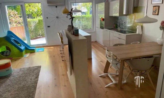 Недвижимость Квартира, 4 комнаты, Белиград: 3