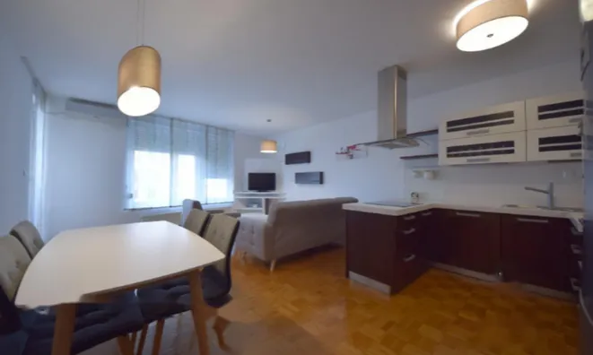 Недвижимость Квартира 2.5-комнатная НовоБрод: 3