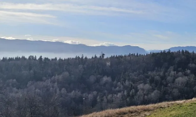 Недвижимость Участок, жилое строительство Слатна.: 14