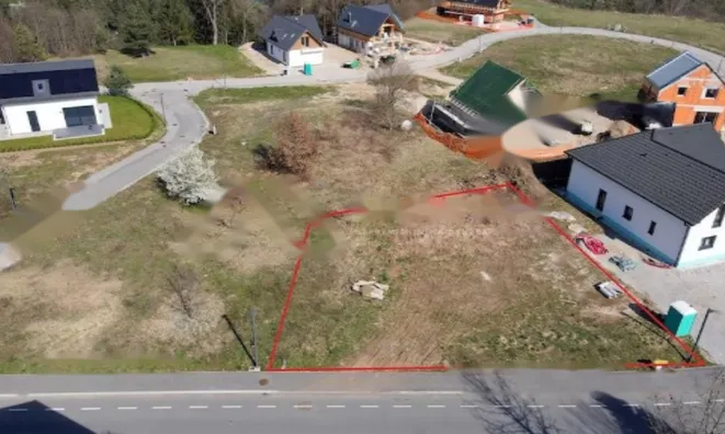 Недвижимость Участок застройки в Бледе с проектом: 1