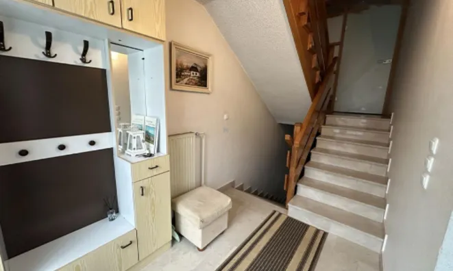 Недвижимость Дом, Засип: 6