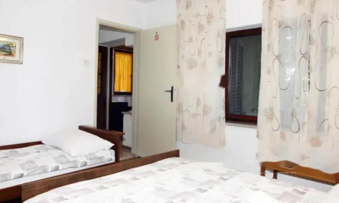 Недвижимость Дом, Другое ЛУЦИЯ: 7