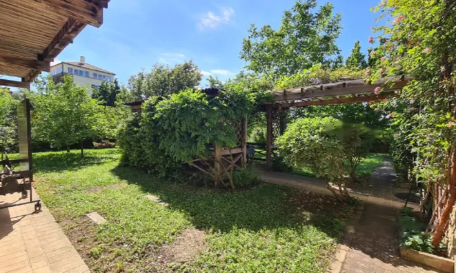 Недвижимость Дом с видом на море: 2