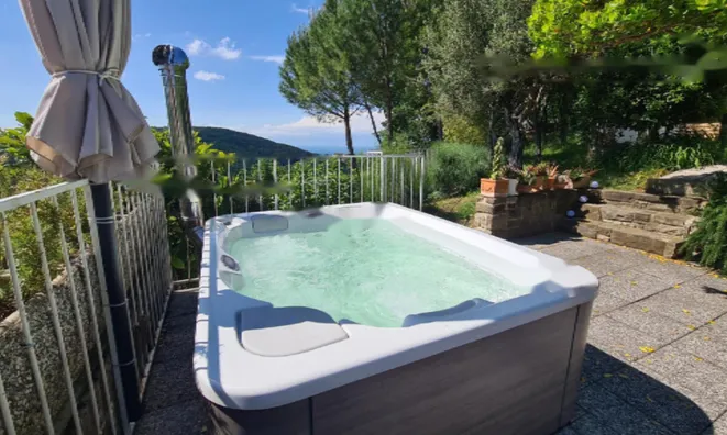 Недвижимость Дом с видом на море: 5