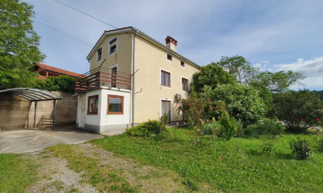 Недвижимость Двухэтажный дом Драгонья: 1