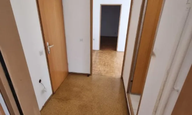 Недвижимость Квартира 2-комн. Бежиград: 10