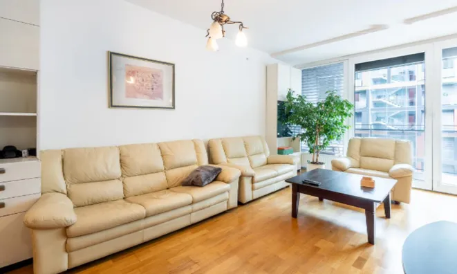 Недвижимость Квартира, 3-комнатная, Шишка: 9