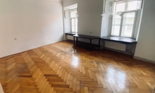 Недвижимость Квартира, 4 комнаты, Старый Любляна: 4