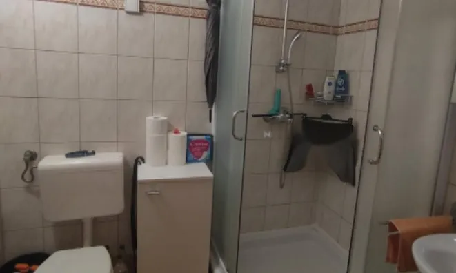 Недвижимость Трехкомнатная квартира с балконом на Штепанском поселке: 16