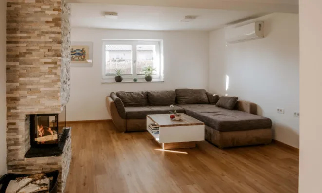 Недвижимость Дом у Центра Любляны: 3