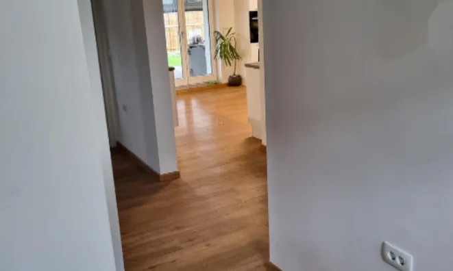 Недвижимость Дом у Центра Любляны: 10