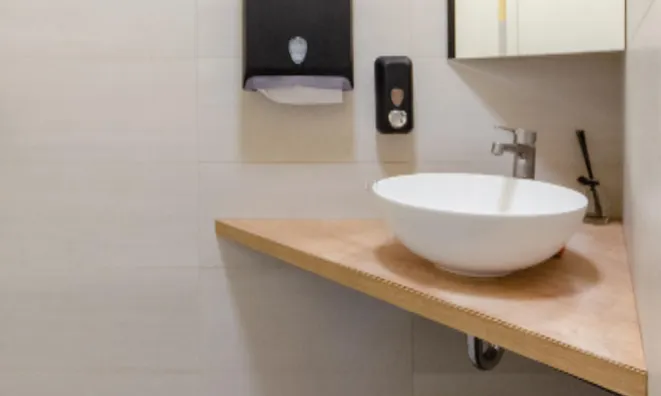 Недвижимость Коммерческое помещение в центре: 2