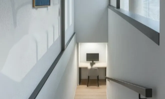 Недвижимость Коммерческое помещение: 4