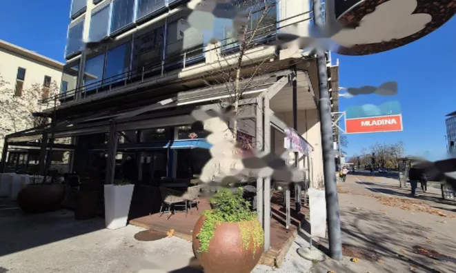 Недвижимость Коммерческое помещение: 2