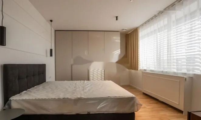 Недвижимость Двухкомнатная квартира Зупанчичева Яма: 11