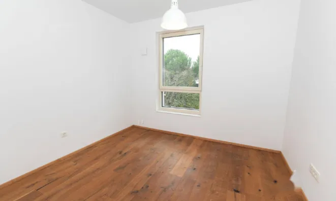 Недвижимость Квартира, 5+ комнат, Троново: 11