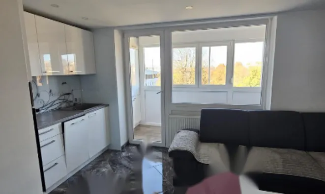 Недвижимость Квартира в Новых Яршах: 3