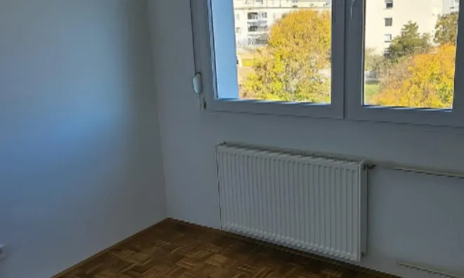 Недвижимость Квартира в Новых Яршах: 14