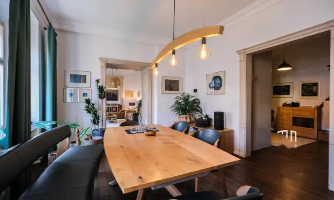 Недвижимость Четырехкомнатная квартира в центре: 5