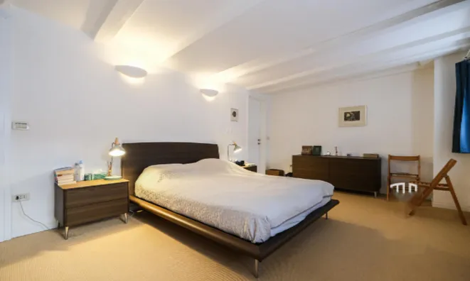 Недвижимость Четырехкомнатная квартира в центре: 10