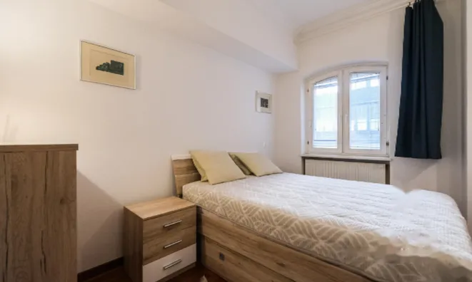 Недвижимость Четырехкомнатная квартира в центре: 11