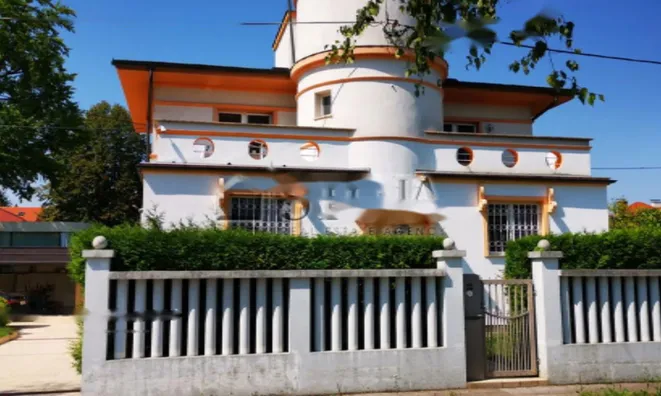 Недвижимость Дом, Любляна, Бежиград, окрестности: 1