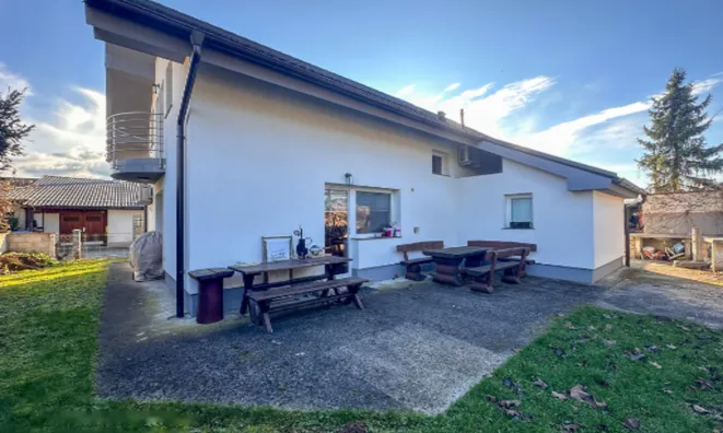 Недвижимость Дом, Любляна Мосте: 4