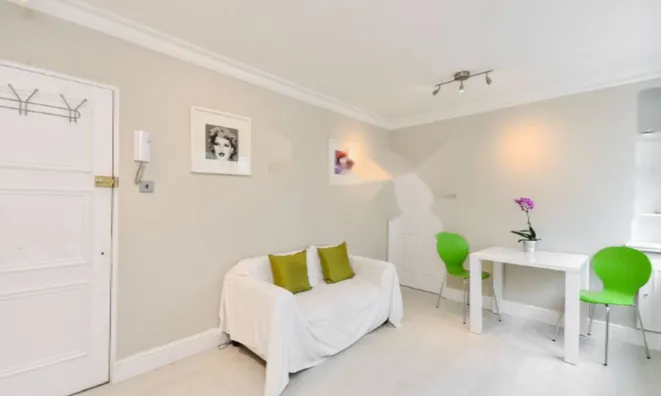 Недвижимость Fulham Road, Chelsea: 2