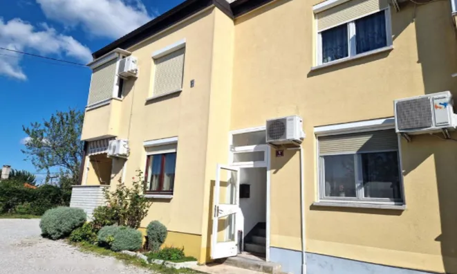 Недвижимость Трёхкомнатная квартира в Шмарье: 2