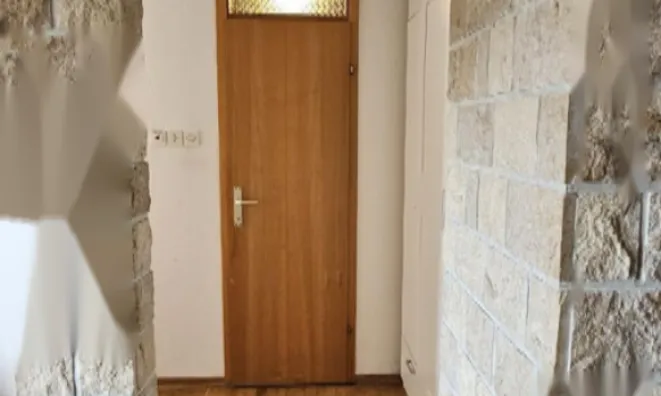 Недвижимость Квартира 4-комнатная в Луция: 6