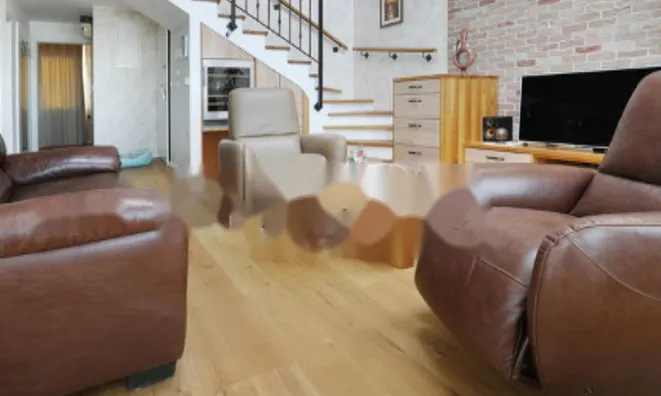 Недвижимость Четырехкомнатная квартира: 2