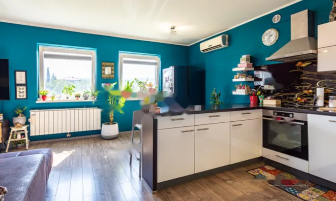 Недвижимость Квартира с большой террасой: 9