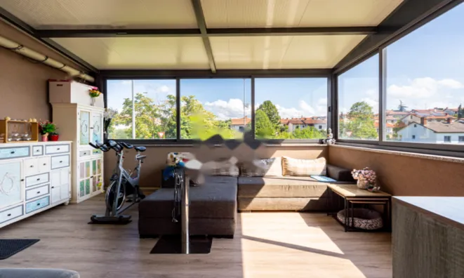 Недвижимость Квартира с большой террасой: 14