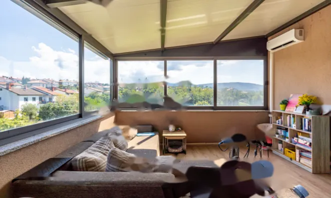 Недвижимость Квартира с большой террасой: 16