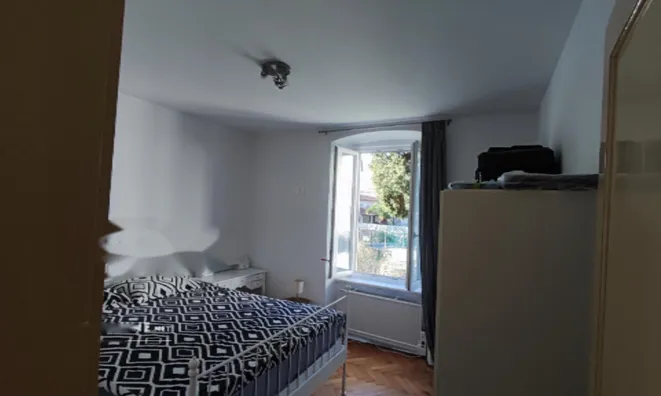 Недвижимость Пятикомнатная квартира у пляжа: 3