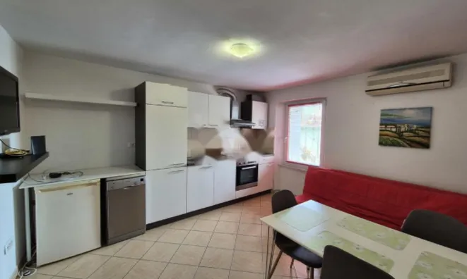 Недвижимость Квартира в Изоле 2 комнаты: 2